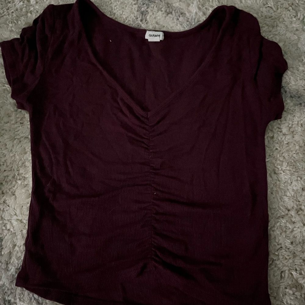 garage maroon top